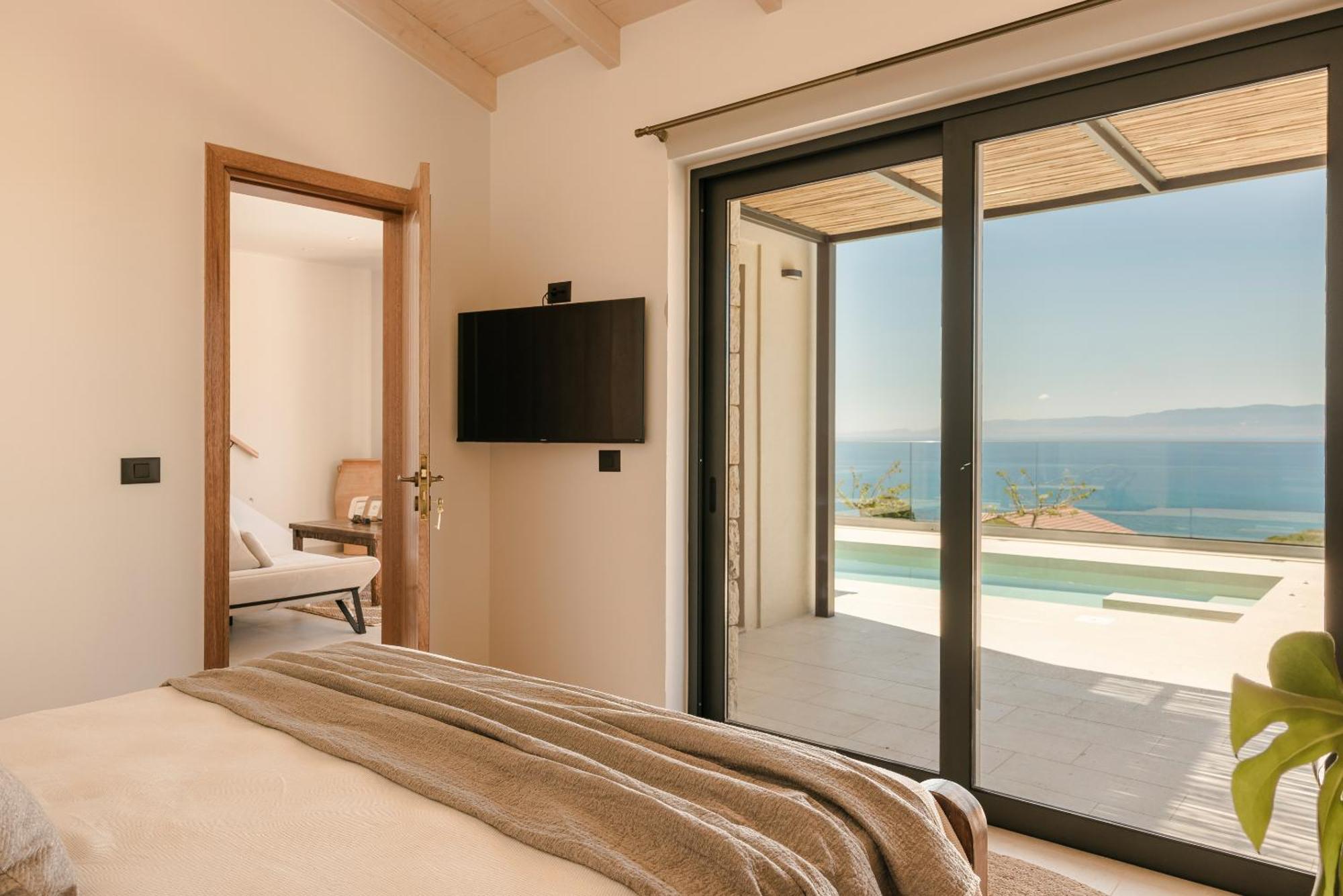 Hilaritas Luxury Suites Sea View, Private Pool & Jacuzzi Paradise Ratzaklíon Zewnętrze zdjęcie