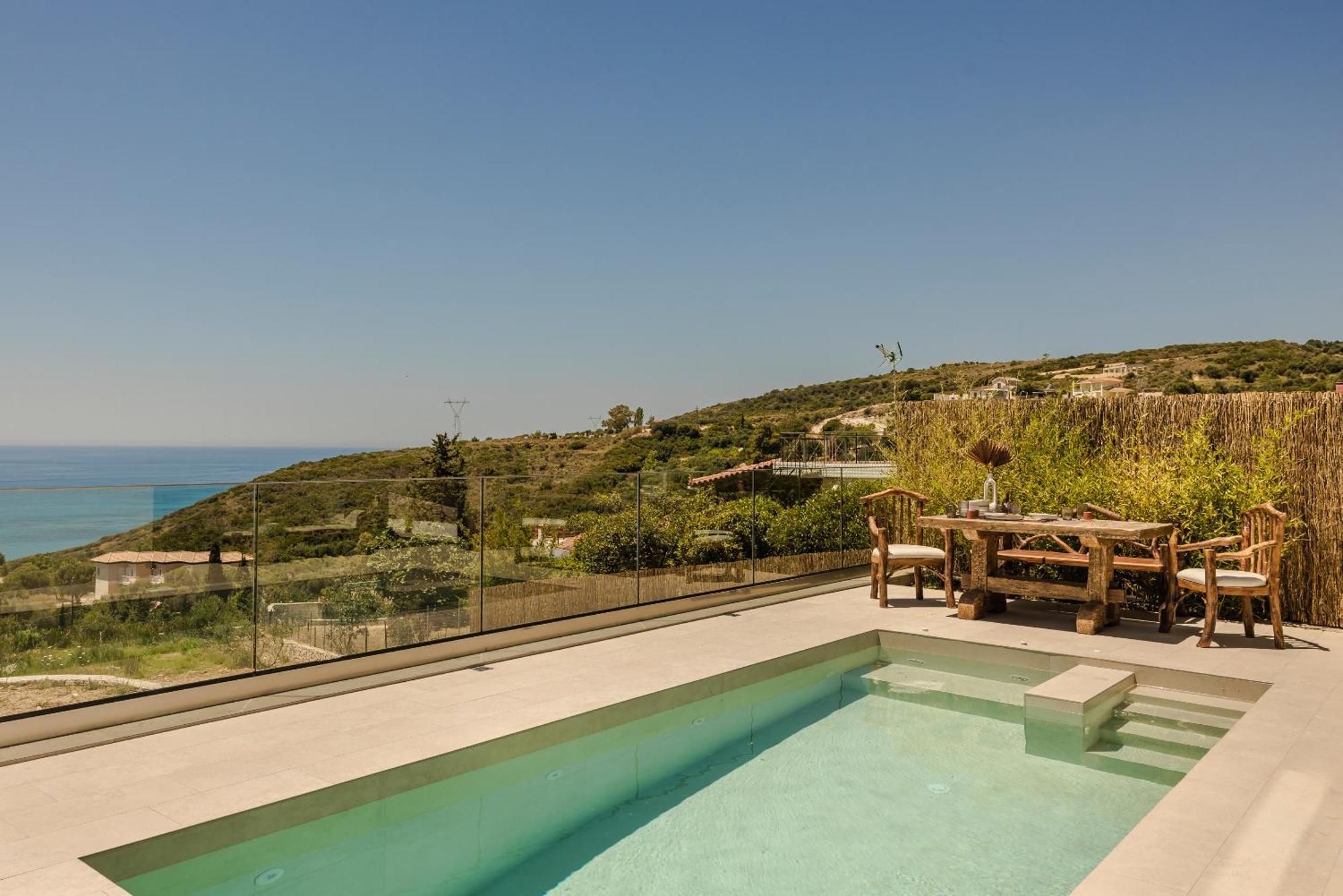 Hilaritas Luxury Suites Sea View, Private Pool & Jacuzzi Paradise Ratzaklíon Zewnętrze zdjęcie